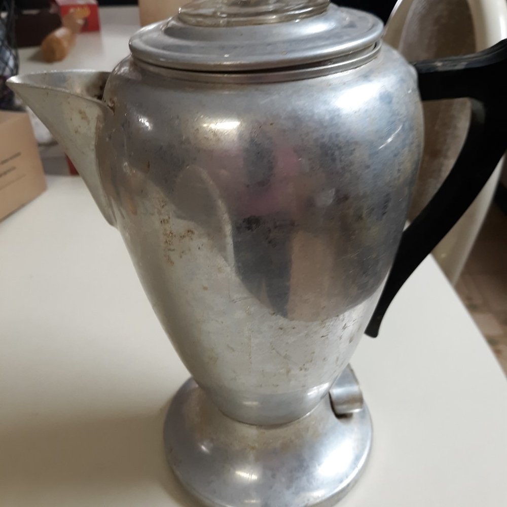 VINTAGE ELECTRIC COFFEE POT PERCULATOR
